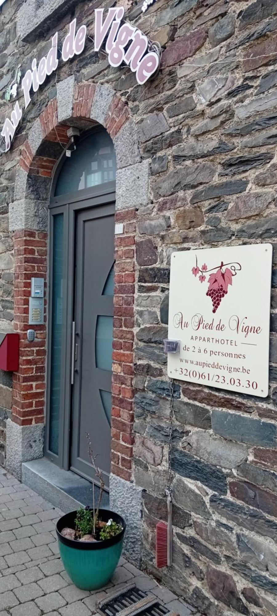 Apparthôtel Au Pied De Vigne * Vresse-sur-Semois